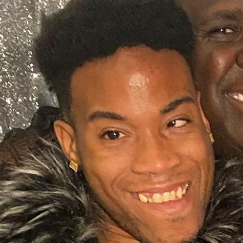 Stream Yung Limousine Playlist Cloud | Listen to Clock That Tea ...