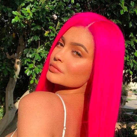 Get Kylie Jenner’s Hair Colors At Home! – Paradyes