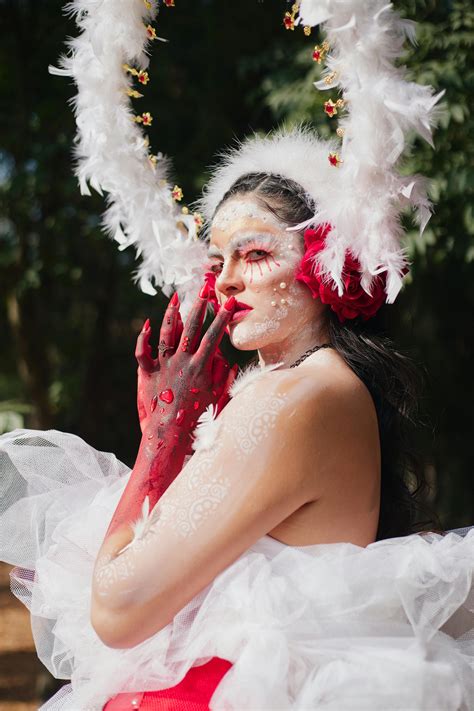 Christmas Bride Song 的图像结果