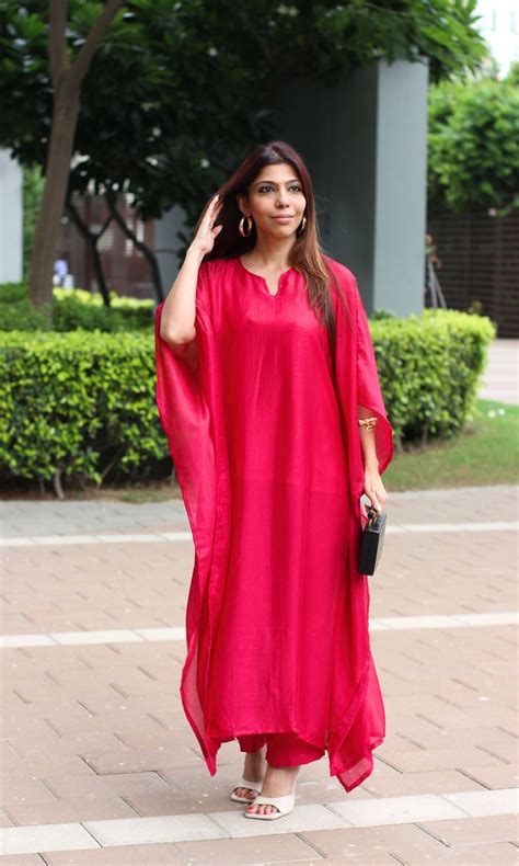 Baareeki - An Indian ethnic clothing brand