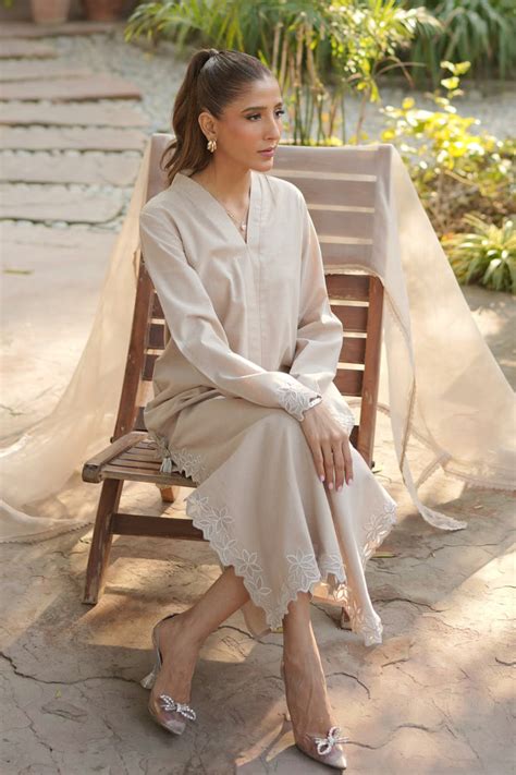 New In '26 - Ayra Beige – Nainpreet - The Collective