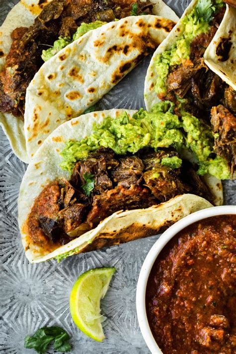 Mouthwatering 5 Ingredient Shredded Beef Tacos [+Video]