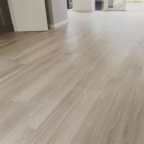 European Oak Flooring finished with WOCA Diamond Oil White