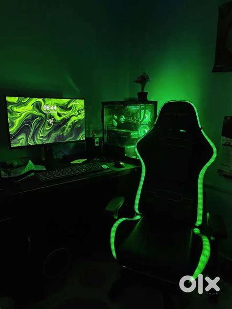 RBG GAMING CHAIR WITH LEG REST - Other Household Items - 1824076483