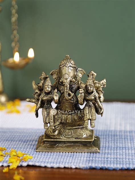 Lord Ganesha Brass Decorative Figurine – Dharayati
