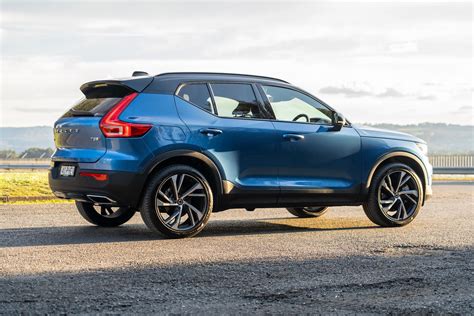 2020 Volvo XC40 Recharge plug-in hybrid T5 R-Design review | CarExpert