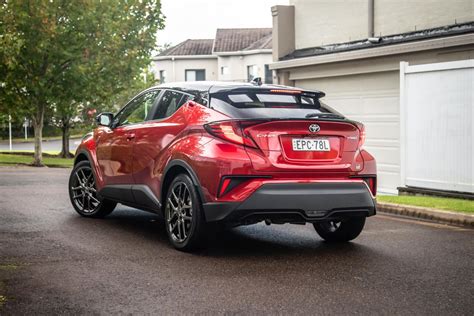 2022 Toyota C-HR Hybrid review | CarExpert