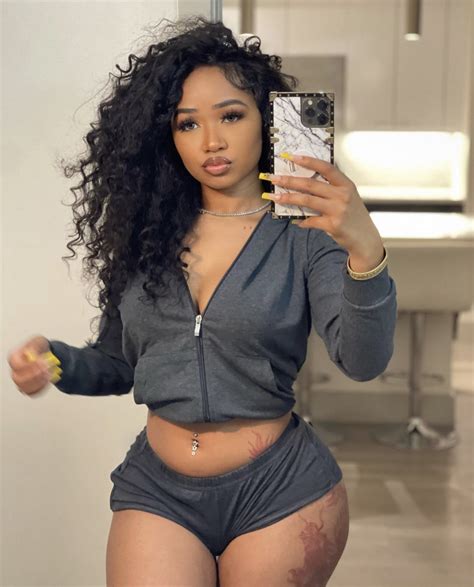 HoneyCocoanut — @ dymondsflawlesss on IG