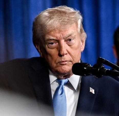 Trump moves to reopen Venezuela airspace, threatens aircraft tariffs on ...