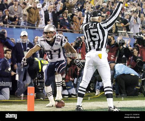 Super bowl xxxix hi-res stock photography and images - Alamy