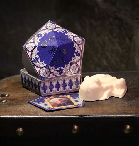 Harry Potter White Chocolate Frog | Harry Potter Shop UK