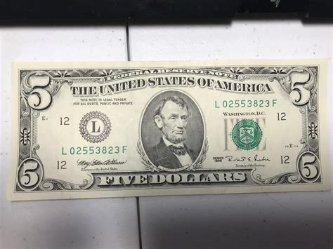 Old five dollar bills - valuemopla