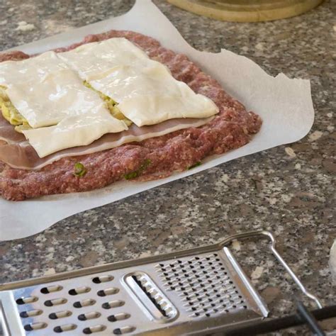 Homemade Meatloaf Seasoning - RecipeMagik