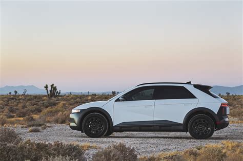 Hyundai Complimentary NACS Adapters Coming April 2025 - autoevolution