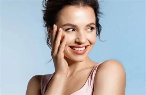 Natural Skin Care : चेहरे पर प्राकृतिक निखार लाने के लिए चावल के आटे का ...