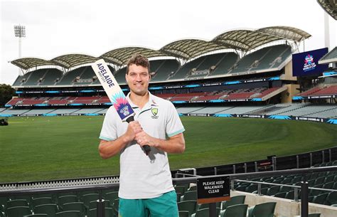 Alex Carey chosen as wicket-keeper for first Test