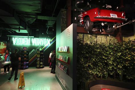 Photos: A look inside the new Alamo Drafthouse Cinema in Wrigleyville ...