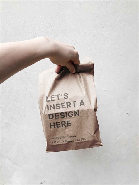 Delivery Paper Bag Mockup (PSD)