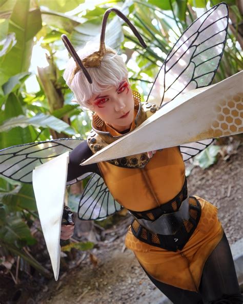 Bukkit 🪣🍉 | Beedrill!!!! Use drill run!! Gen 1 #pokemon crossover with #DND for #animeexpo ...