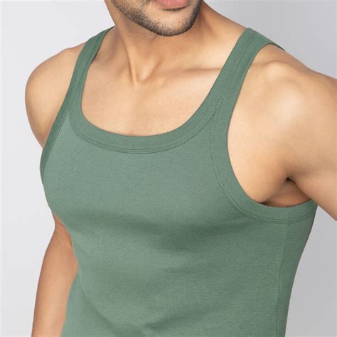 Pace Super Combed Cotton Vest Olive Green – XYXX Apparels
