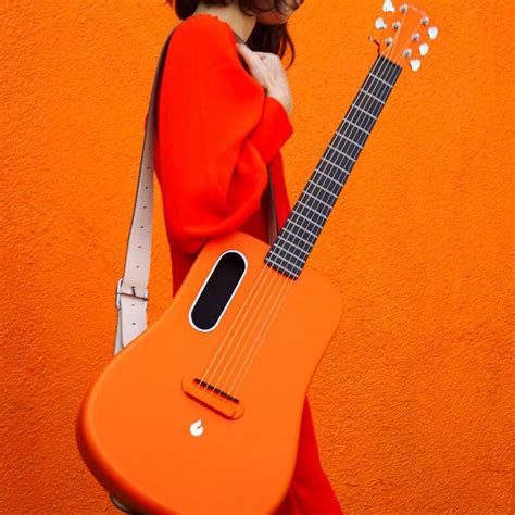 拿火吉他 LAVA ME 3 发布：划时代智能吉他 – 指弹吉他