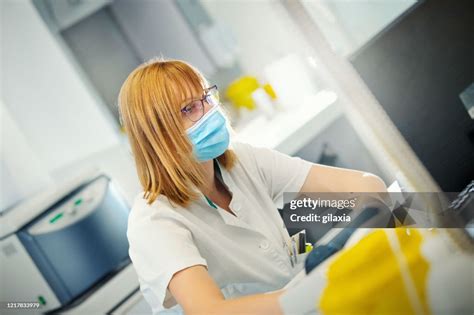 Computer Lab Technician 的图像结果