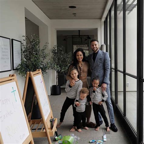 Stephen Curry's $31M New Living House in Atherton, CA - Famous House