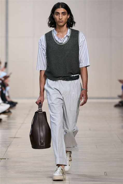 HERMÈS 正式发布 2024 春夏男装系列 | Hypebeast