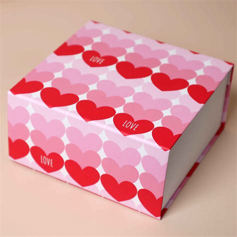 Heart to Heart Rigid Magnetic Gift Box – The Packing Company