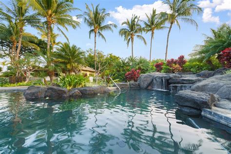 B4 Palm Villas Mauna Lani. Includes Mauna Lani Beach Club Pass