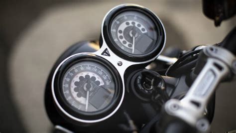 Image gallery: 2019 Triumph Speed Twin - Overdrive