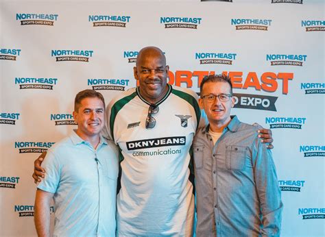 Photo Gallery — Northeast Sports Card Expo