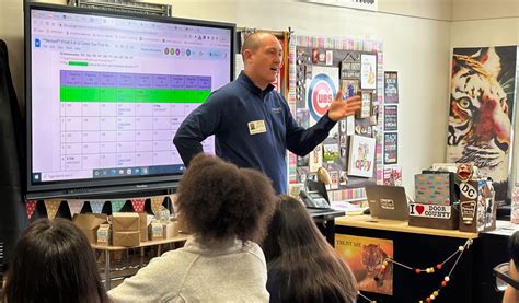 Larry Disparti Visits Cicero District 99 8th Graders | Disparti Law Group
