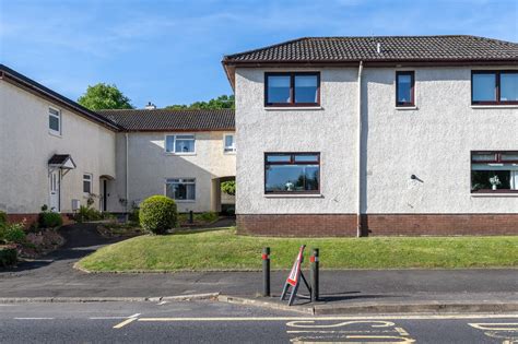 3 bed terraced house for sale in Stoneleigh Place, Greenock, PA16 ...