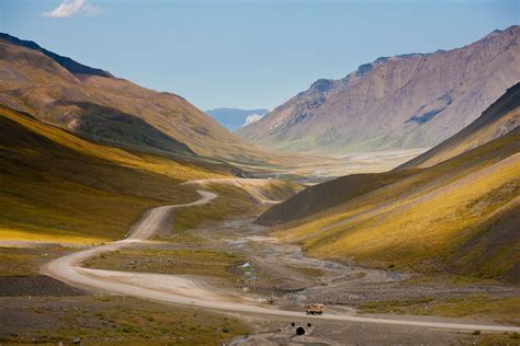 Insider’s Tips for Exploring the Dalton Highway in Alaska’s Arctic ...