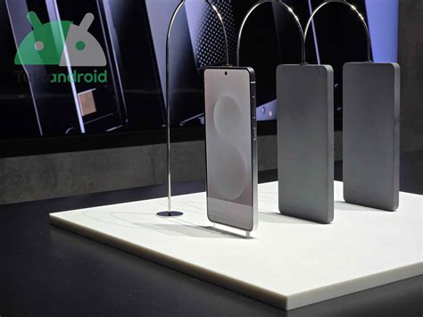 Una fotocamera in meno per Galaxy S25 Edge, mentre arrivano conferme ...