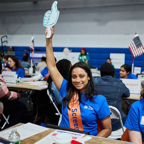 More Than 300 Green Card Holders Get Free Legal Assistance at CUNY’s Annual Spring Citizenship ...