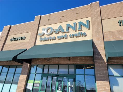 Last Rites By the Yard-Living Through Joann's Death Rattle | edLINES