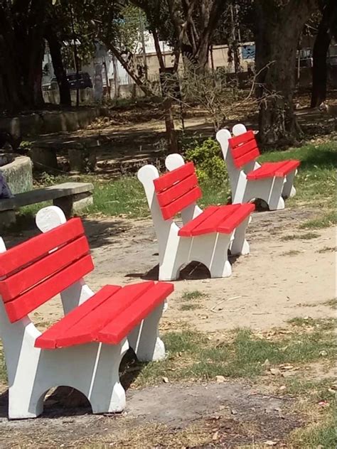 Concrete Bench - Plain Concrete Bench Manufacturer from Raipur