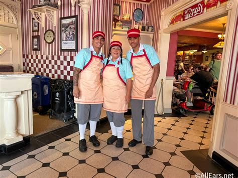 2024 wdw mk main street usa casey’s corner new cast member cm costumes ...