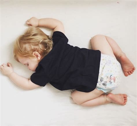 怎么让孩子夜里睡得好 用什么方法帮助孩子安睡比较好 _八宝网