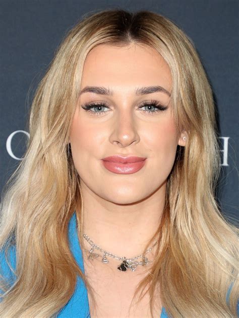 Madi Monroe - Biography, Height & Life Story | Super Stars Bio