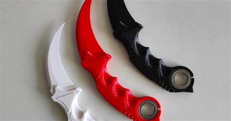 Karambit Knife Spinner | qwik3D