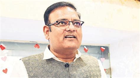 Delhi minister Raaj Anand resigns; may join BJP, says AAP | Latest News ...