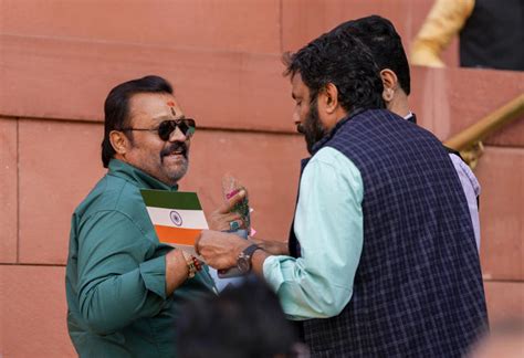 Kerala MPs demand sacking of Union ministers Kurian, Gopi for making ...