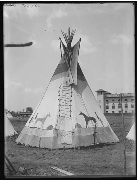 Image of an Arapaho Tepee