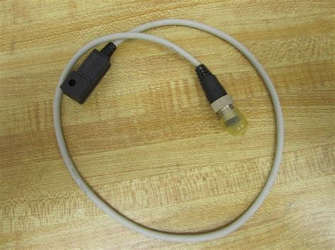 SMC D-G5P Auto Switch, Solid State, General Purpose : Amazon.in ...