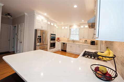 Peninsula Kitchen Layout 的图像结果