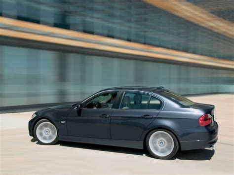 2006 BMW 330i Image. Photo 35 of 35