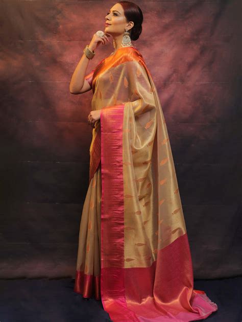 Banarasee Handwoven Broad Contrast Border Tissue Saree-Gold